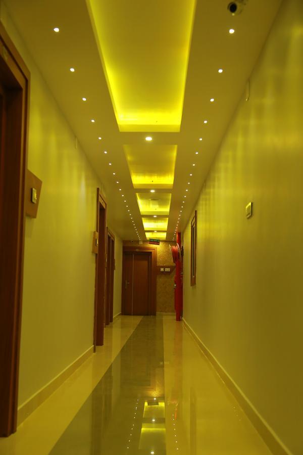 Royal Plaza Residency Cheruppulasseri Exterior photo